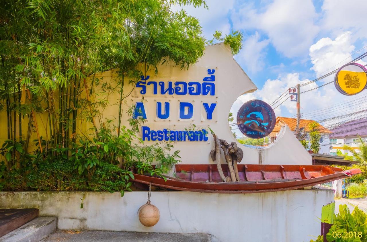 The Aristo Beach By Holy Cow 212 Phuket Exteriör bild