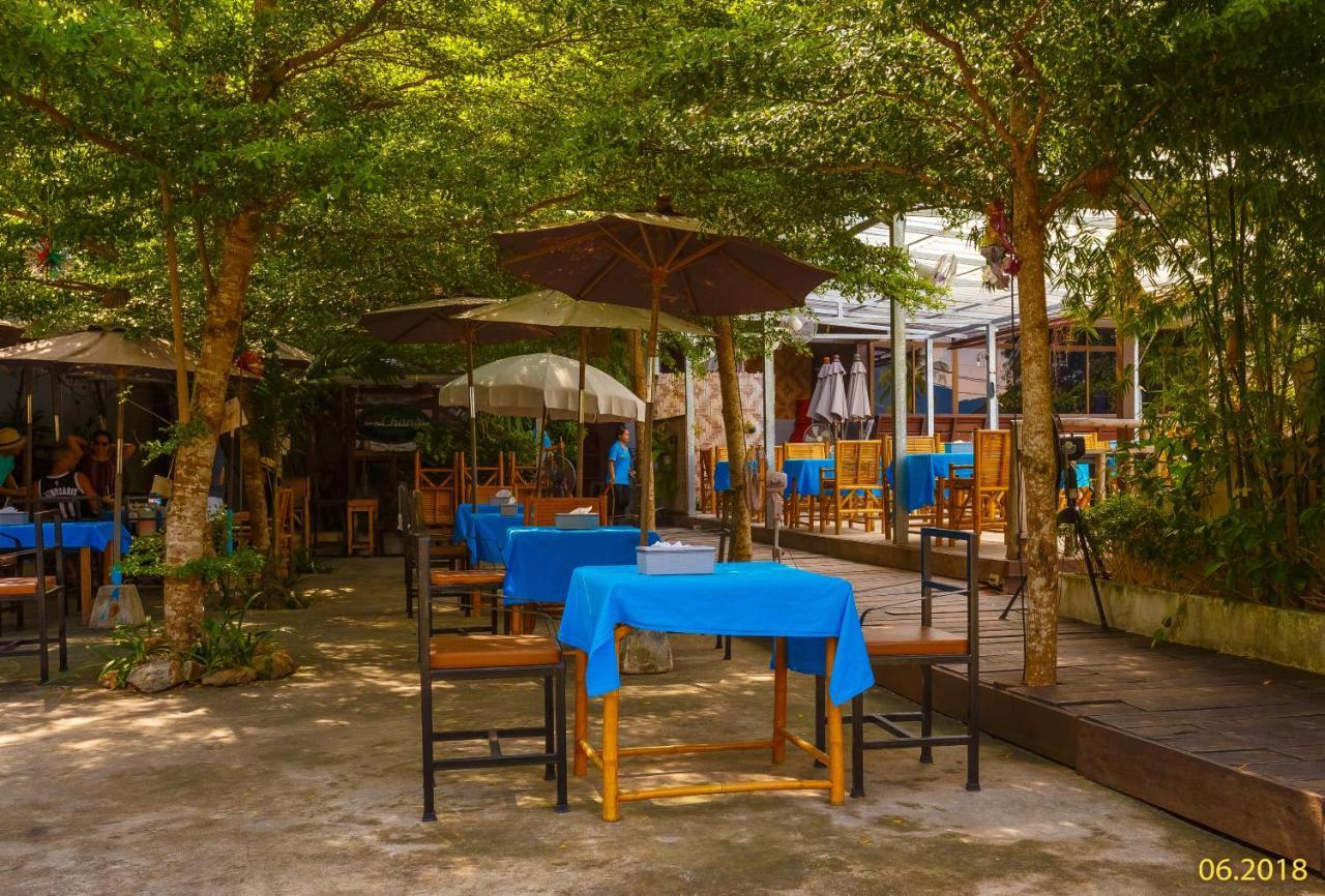 The Aristo Beach By Holy Cow 212 Phuket Exteriör bild